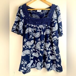 Anthropologie Kindred Women's Blue Embroidered Top Lace Square Neckline Size 3X‎